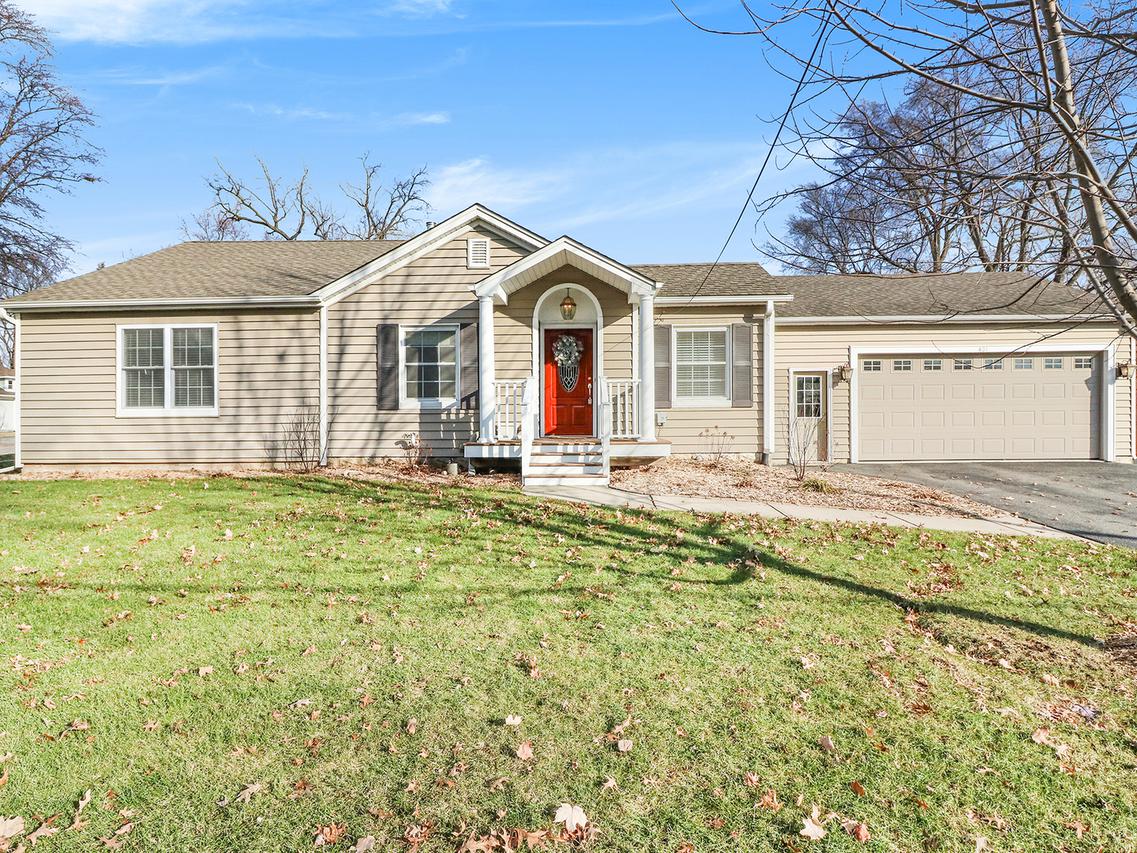 401 S Ben St., Plano, IL 60545