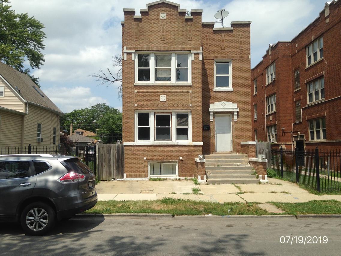 4920 W Augusta Blvd., Chicago, IL 60651