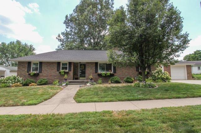 305 E Fifth St., Mackinaw, IL 61755