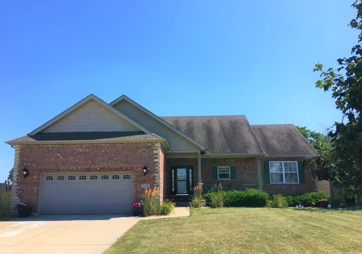 2145 E Rock Ridge Dr., Diamond, IL 60416