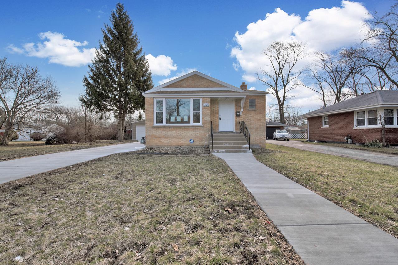 14809 State St., Dolton, IL 60419