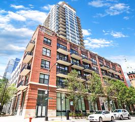 210 S Desplaines St. #504, Chicago, IL 60661