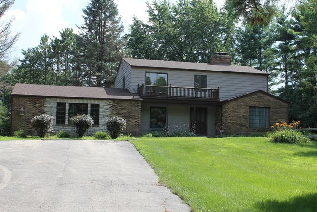 8105 Sudburg Ct., Bull Valley, IL 60098