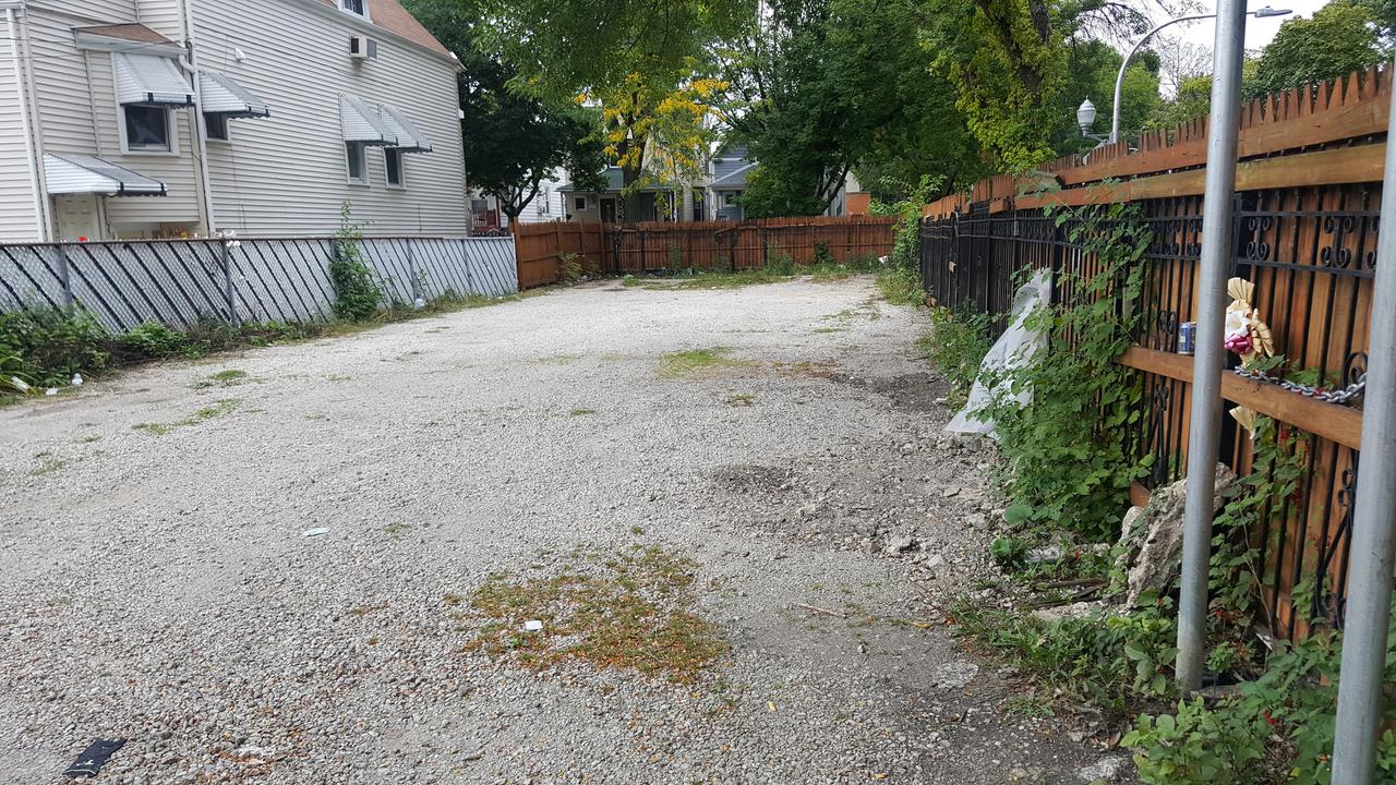 2200 N Kildare Ave., Chicago, IL 60639
