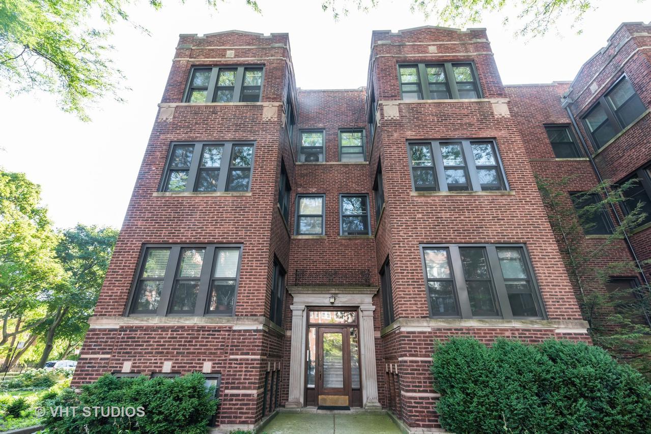 7729 N Ashland Ave. #2N, Chicago, IL 60626