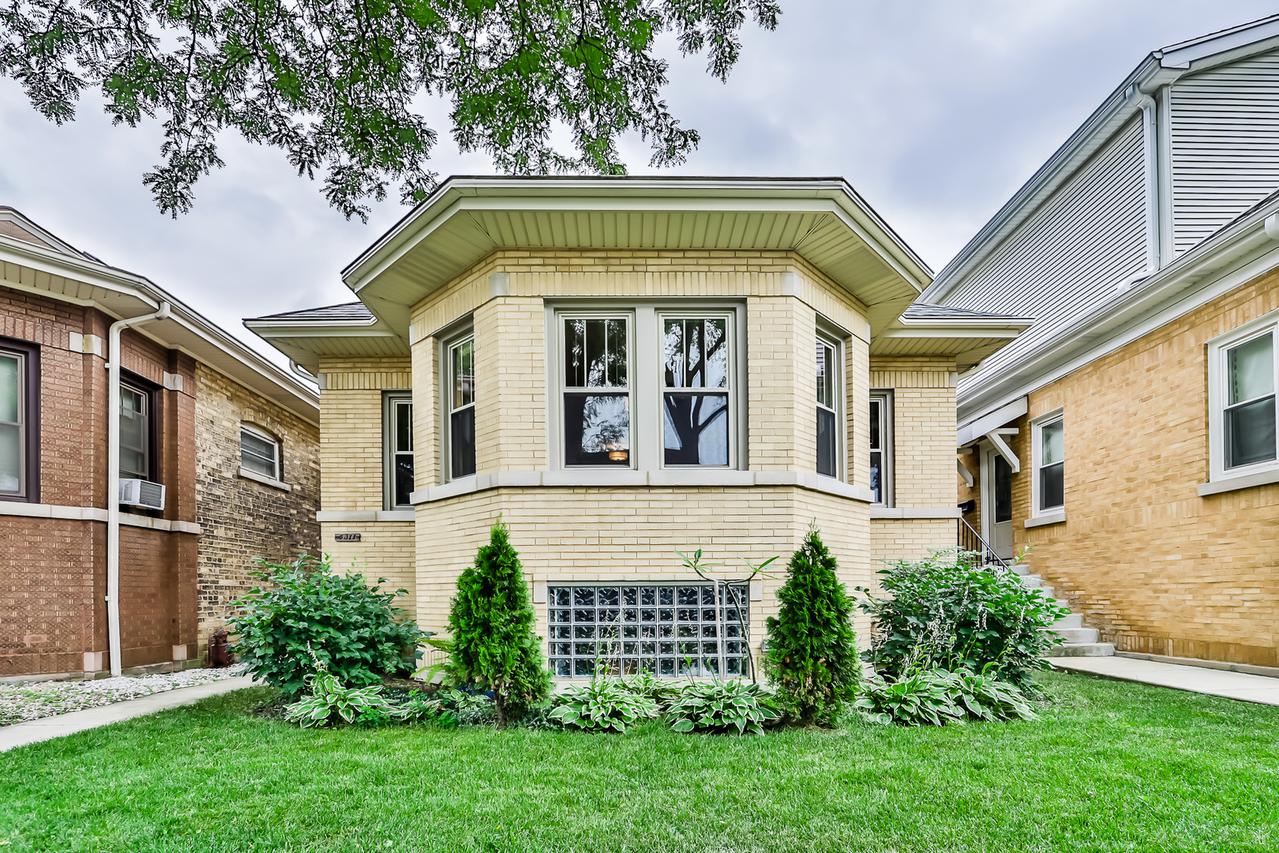 5311 W Cullom Ave., Chicago, IL 60641