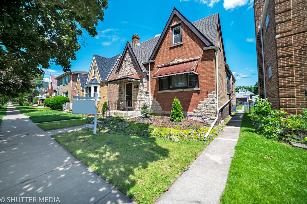 3317 S Austin Blvd., Cicero, IL 60804