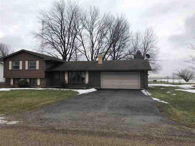 421 Olive St., Emden, IL 62635