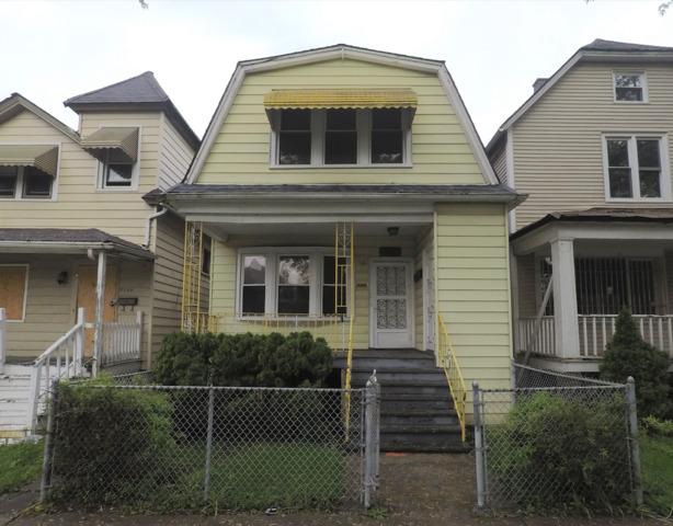8202 S Muskegon Ave., Chicago, IL 60617