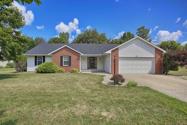 408 Western Ct., St. Joseph, IL 61873