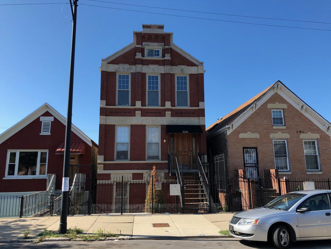 2121 W 19th St., Chicago, IL 60608