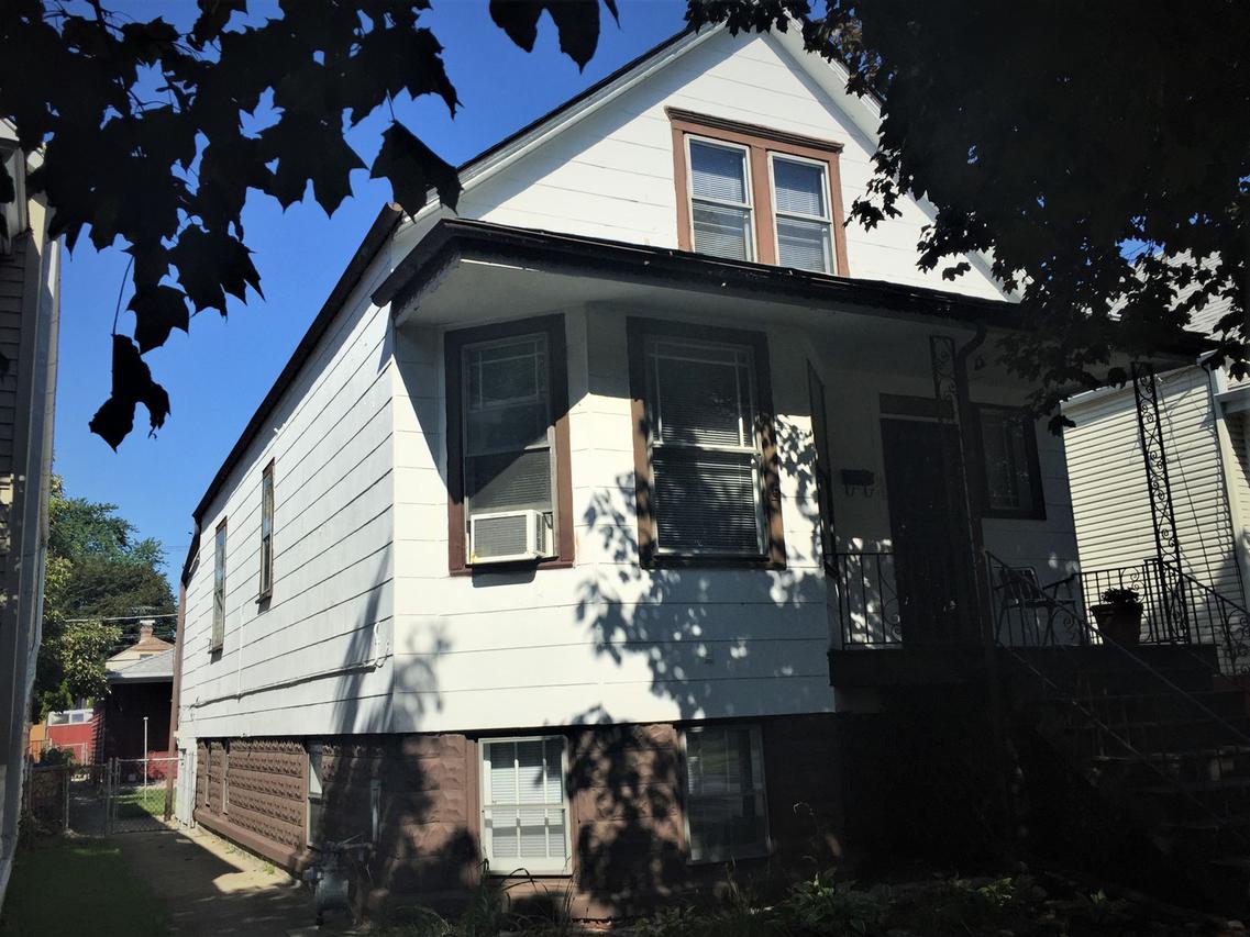 2622 S 58th Ave., Cicero, IL 60804