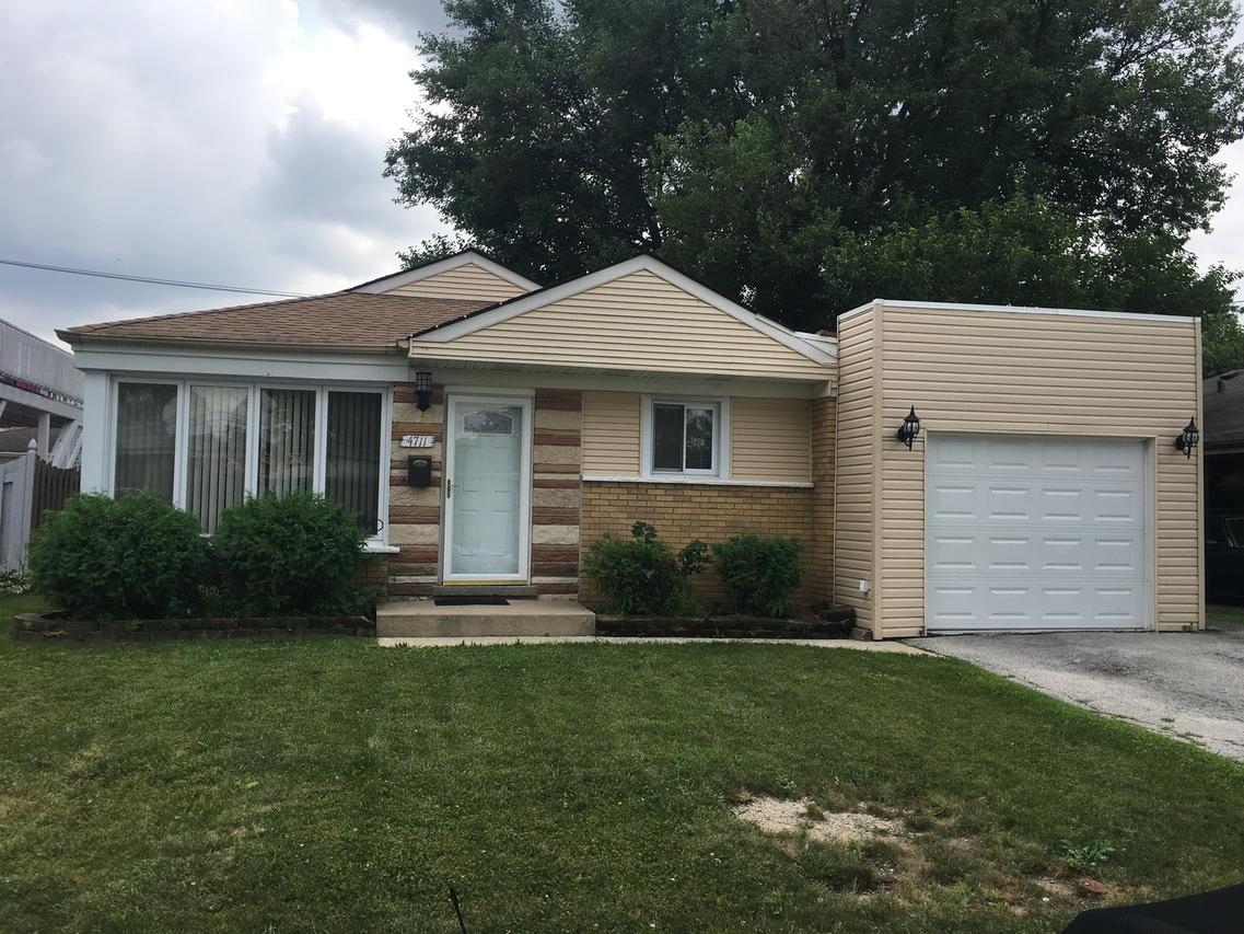4711 W 82nd Pl., Chicago, IL 60652
