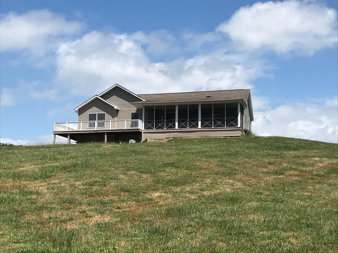 2642 S Homer Lake Rd., Homer, IL 61849