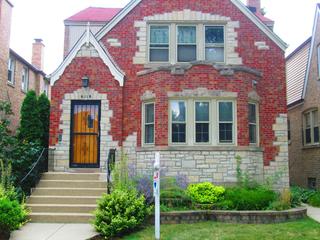 6118 W Nelson St., Chicago, IL 60634