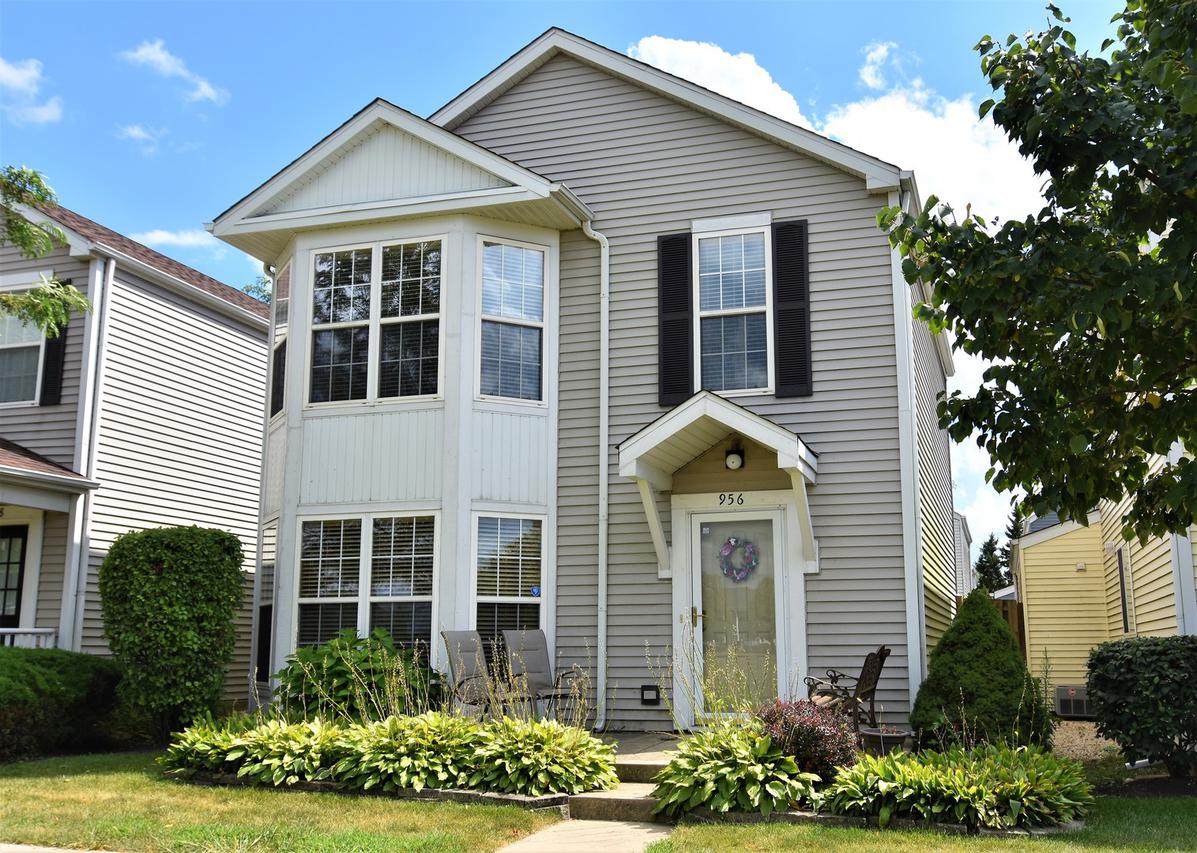 956 Four Seasons Blvd., Aurora, IL 60504