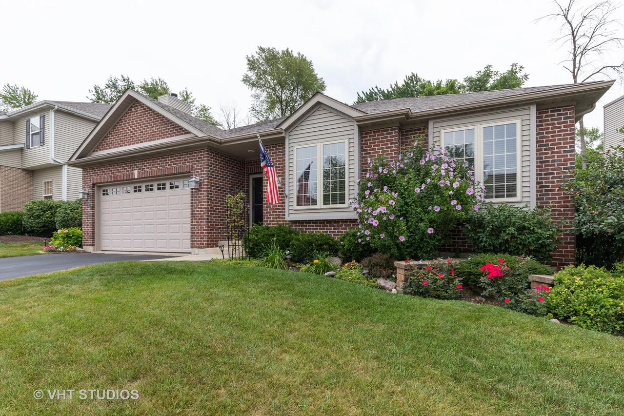 38423 N Adam St., Lake Villa, IL 60046