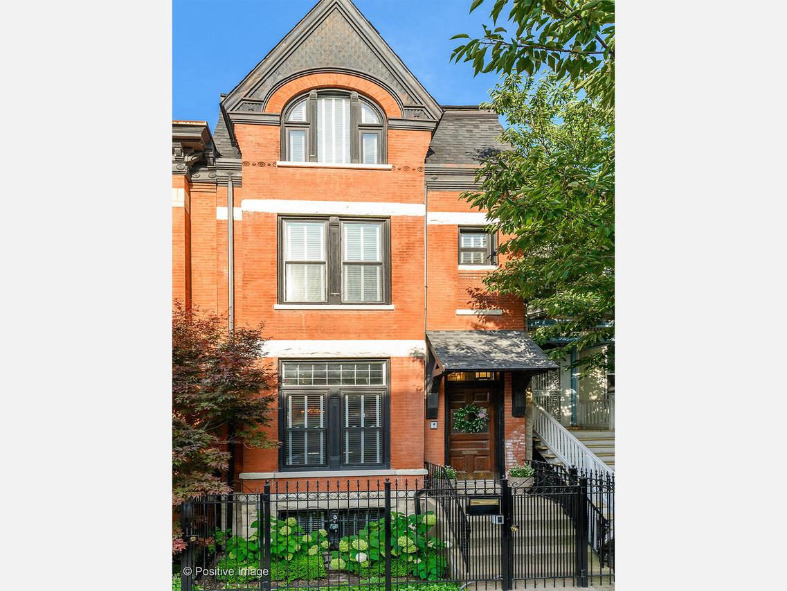 2321 N Halsted St., Chicago, IL 60614