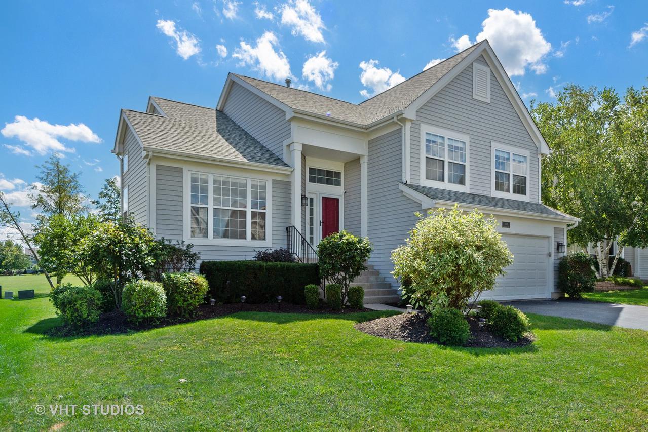 1309 Liverpool Ln., Mundelein, IL 60060