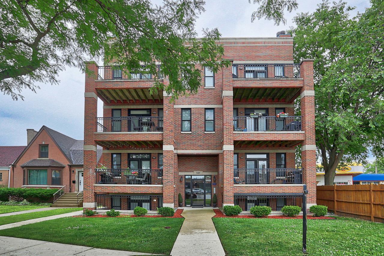 5605 N Miltimore Ave. #3N, Chicago, IL 60646