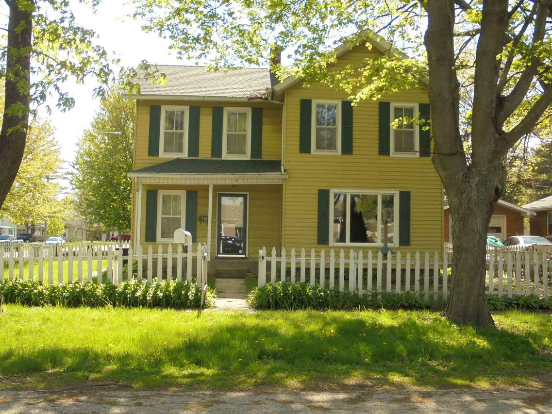 318 S West St., Plano, IL 60545
