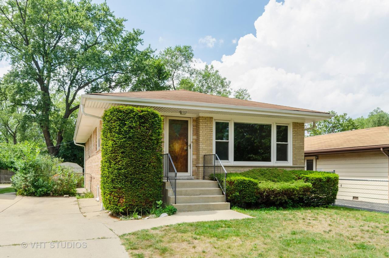 531 Leclaire Ave., Wilmette, IL 60091