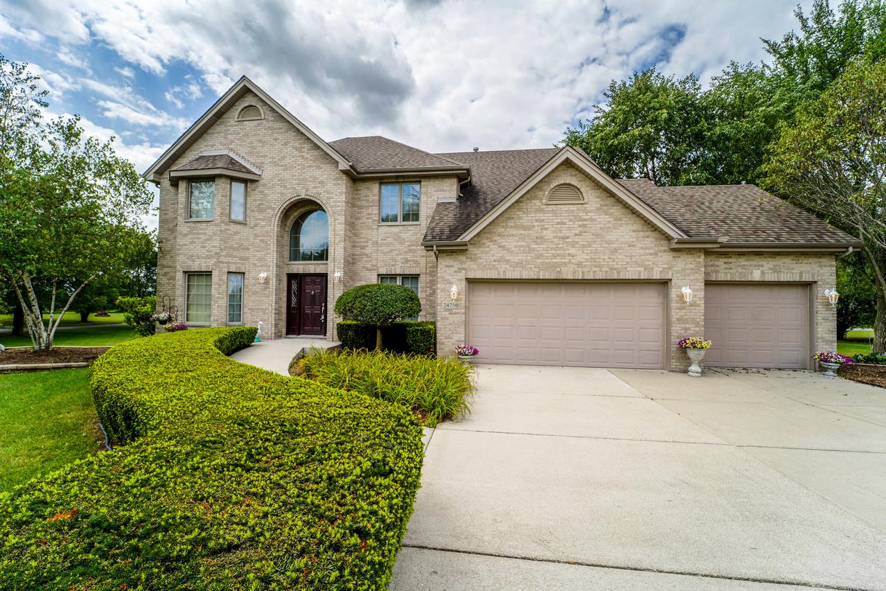 24750 S 88th Ave., Frankfort, IL 60423
