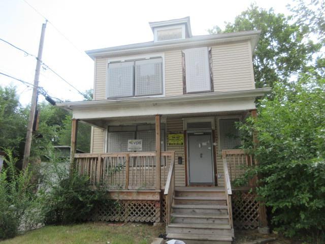 6715 S Bishop St., Chicago, IL 60636