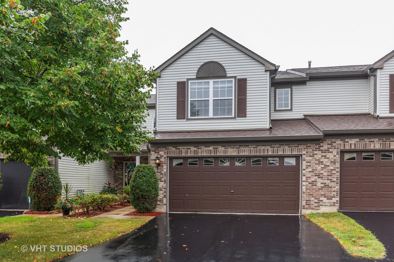 2985 Old Mill Ct., Geneva, IL 60134