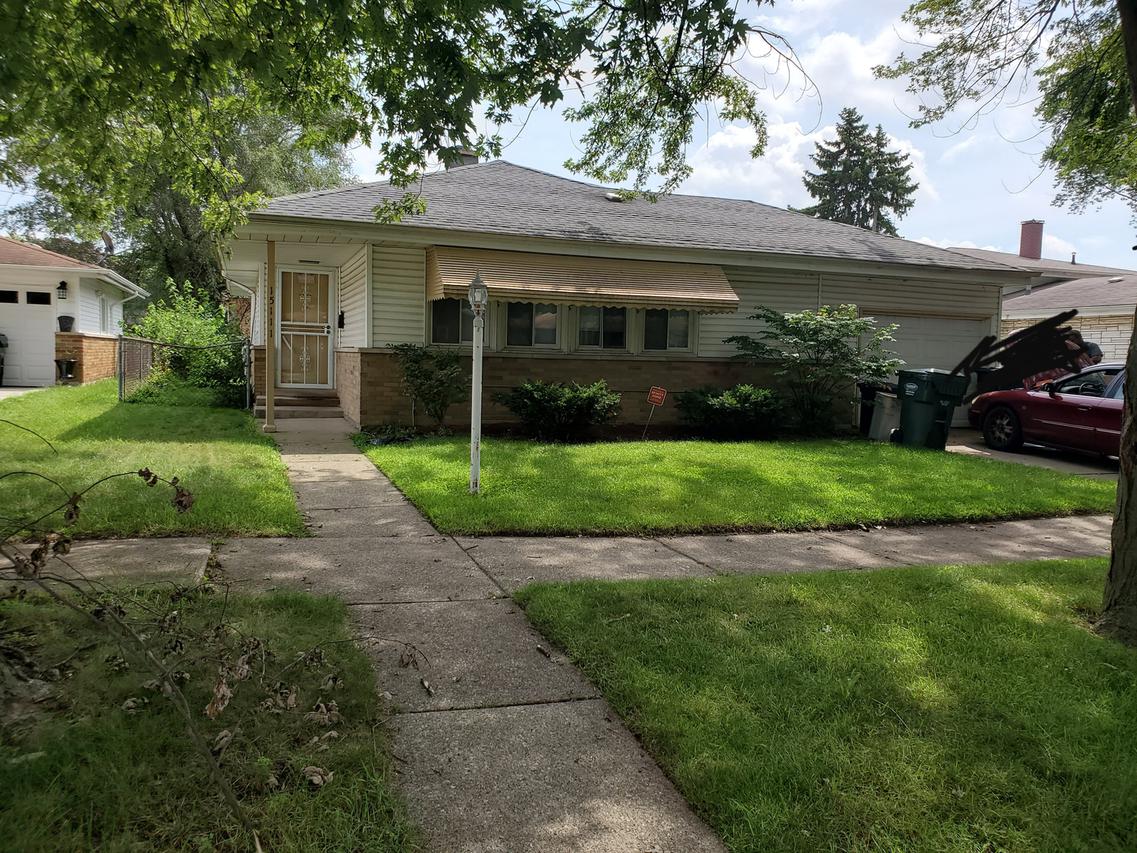 15111 Diekman Ct., Dolton, IL 60419