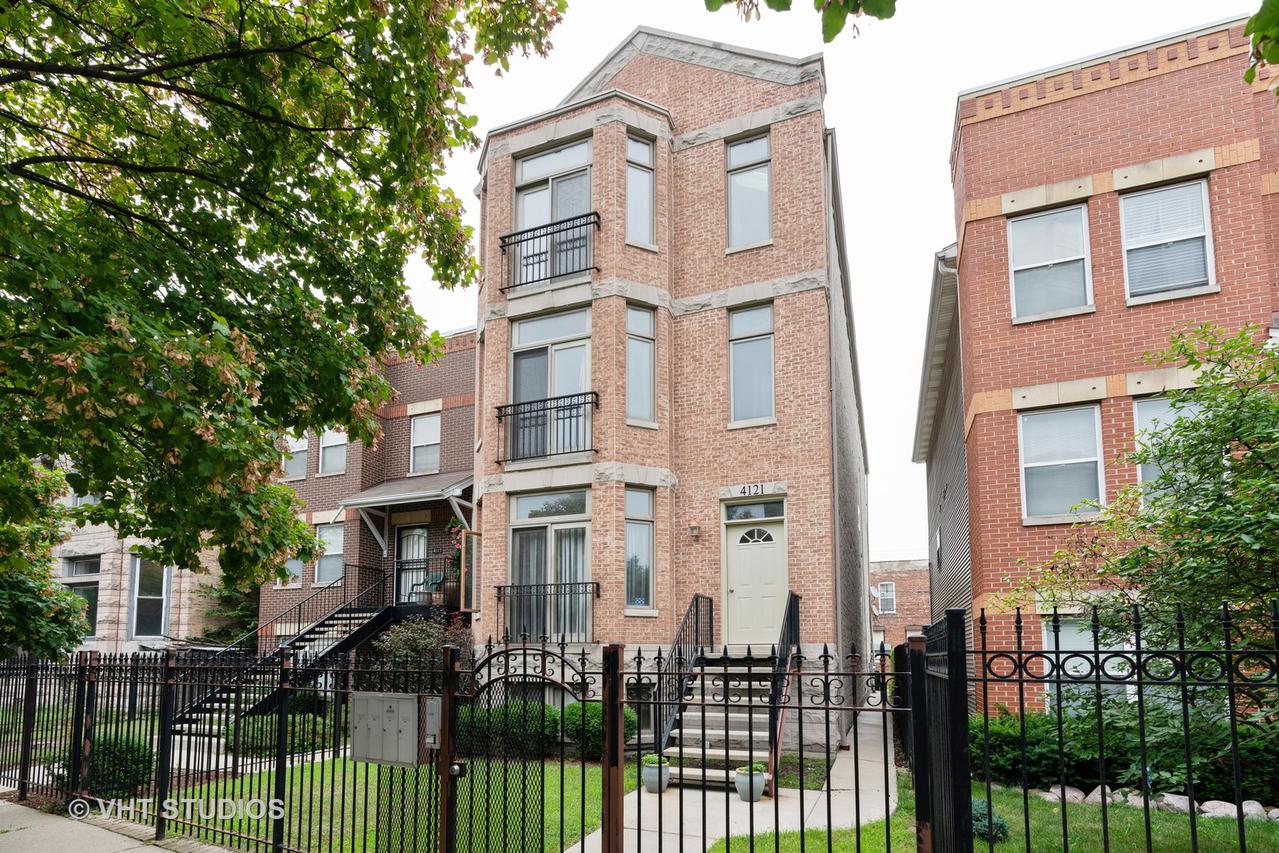 4121 S Vincennes Ave. #3, Chicago, IL 60653