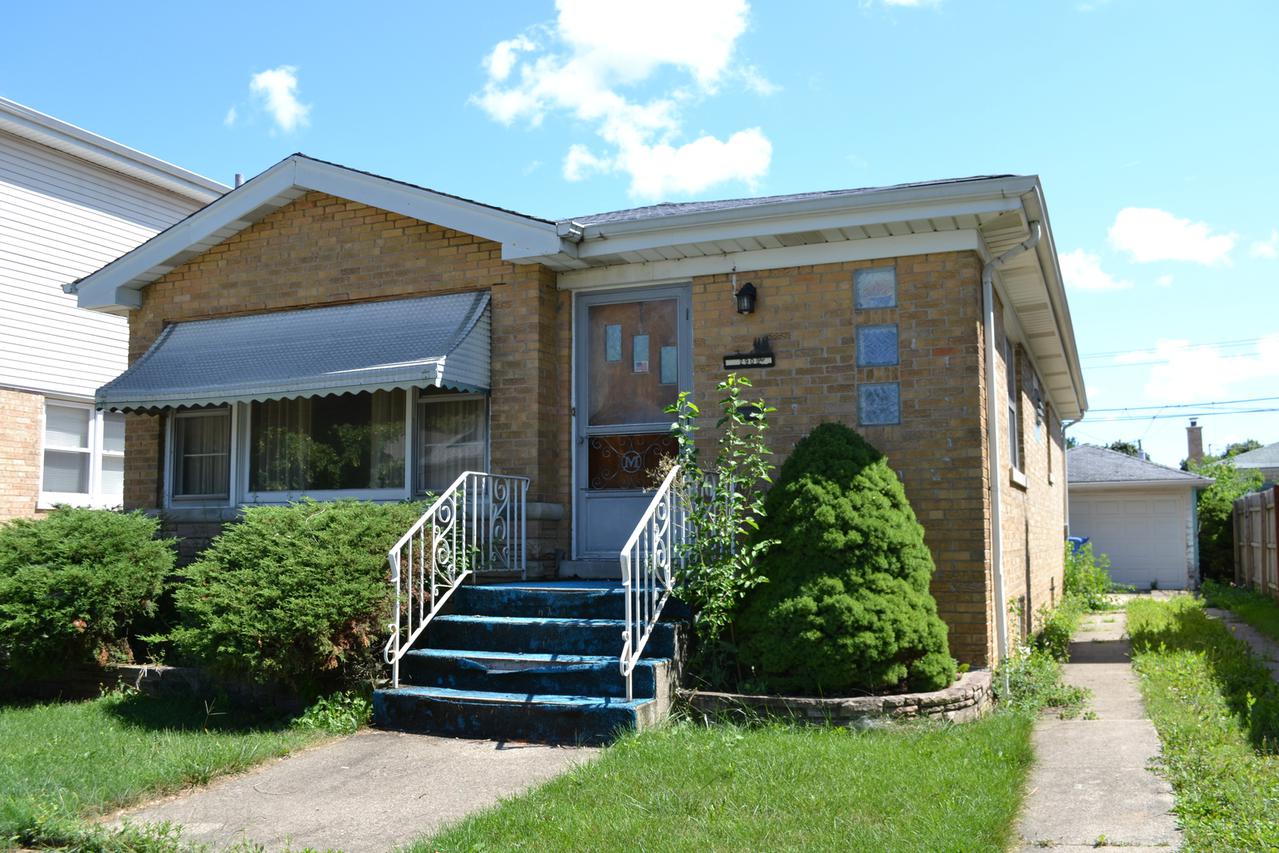 2909 N Nordica Ave., Chicago, IL 60634
