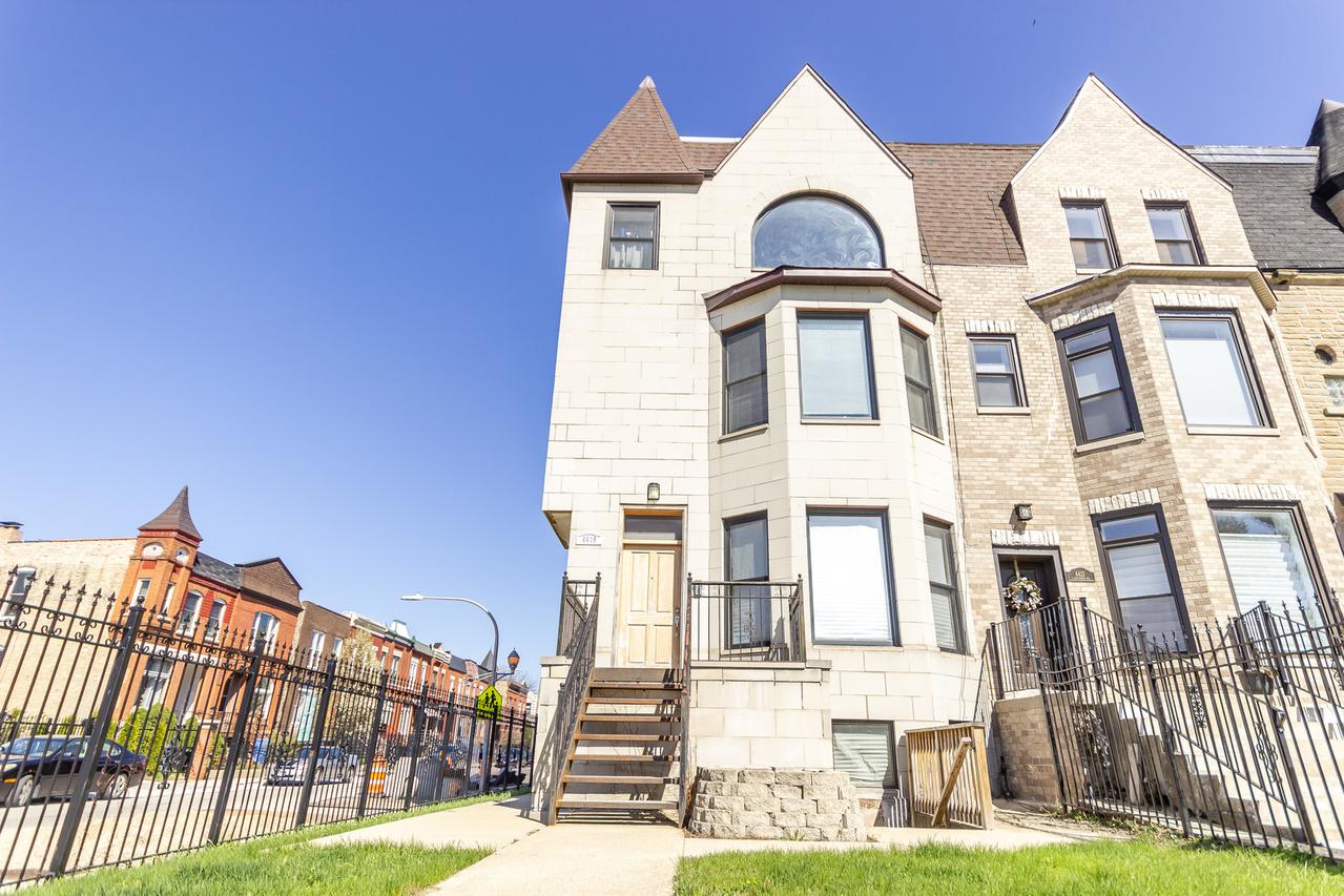 4419 S Greenwood St., Chicago, IL 60653