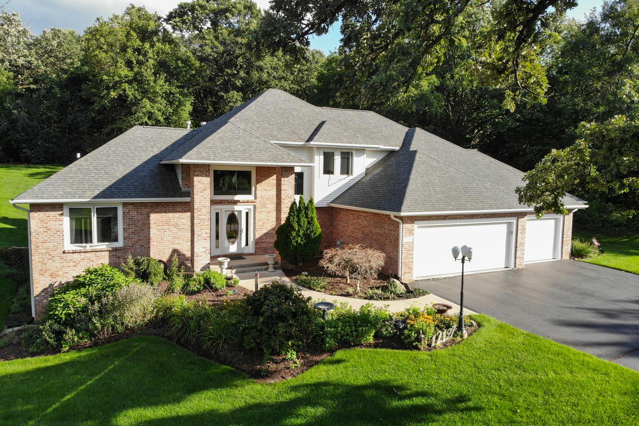 12197 Carberry Ln., Roscoe, IL 61073