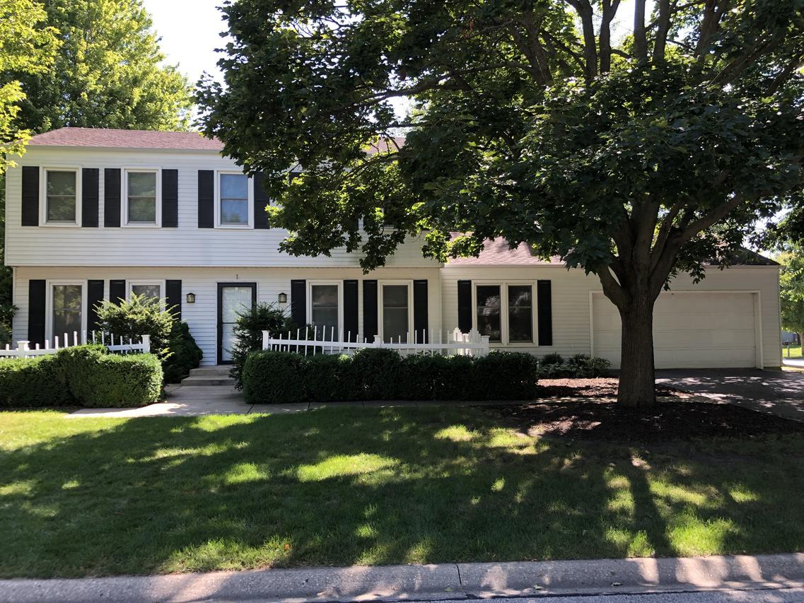 1 Bedford Ln., Geneva, IL 60134