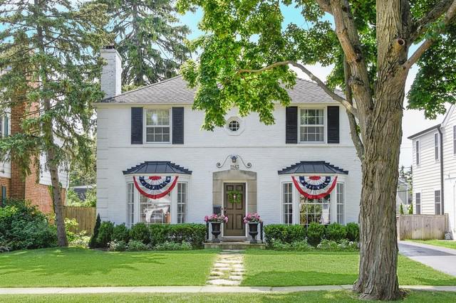 1943 Greenwood Ave., Wilmette, IL 60091