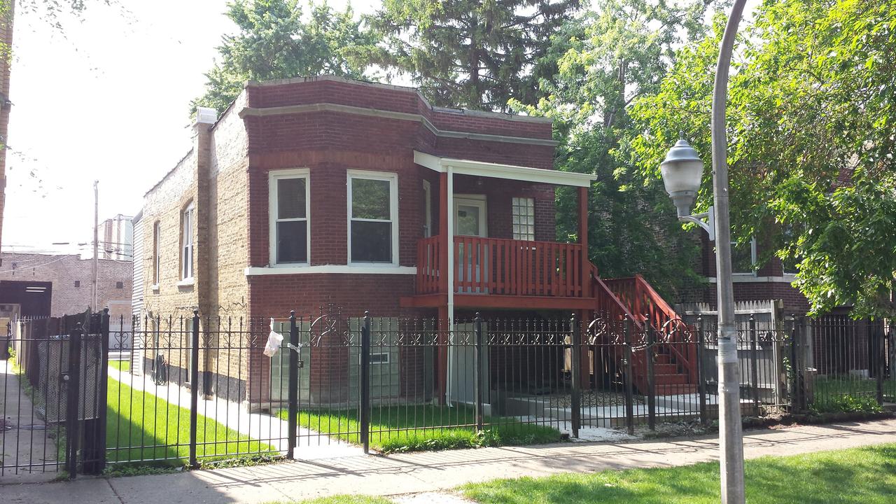 1038 N Harding Ave., Chicago, IL 60651
