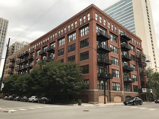 520 W Huron St. #411, Chicago, IL 60610