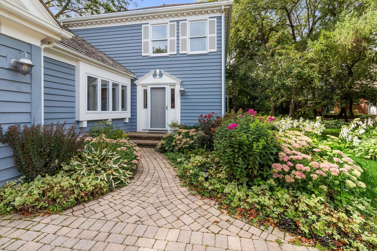 4620 Forest Edge Ln., Long Grove, IL 60047