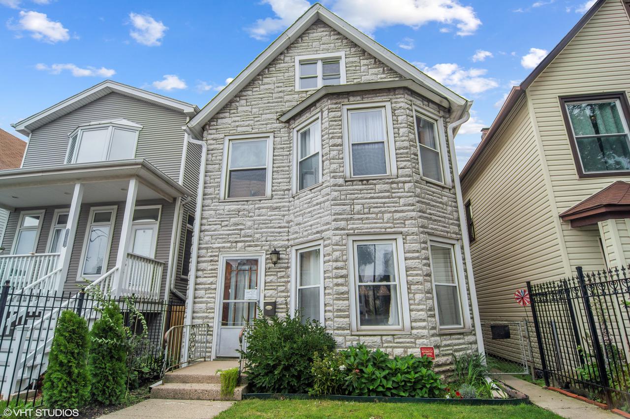 3851 N Kimball Ave., Chicago, IL 60618