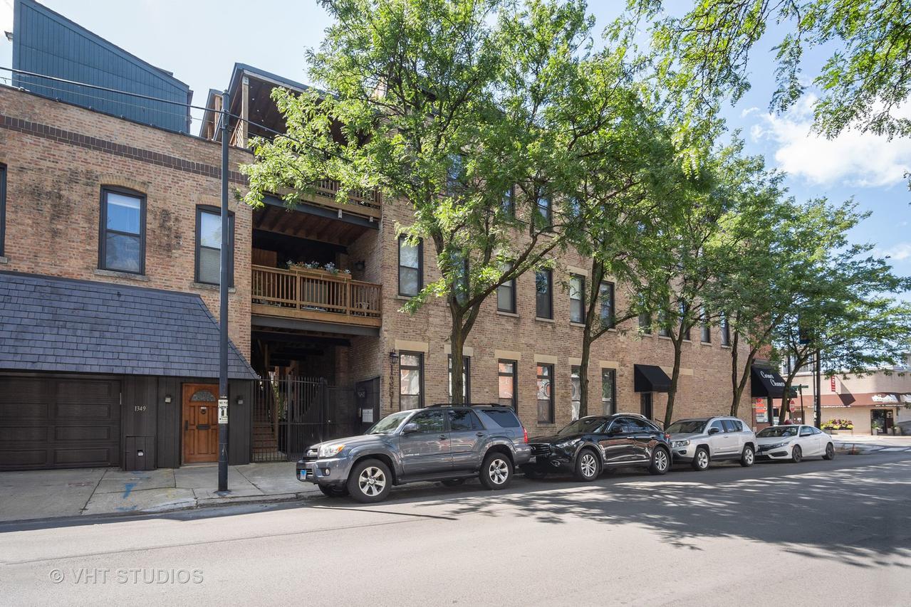 1351 W Webster Ave. #3C, Chicago, IL 60614