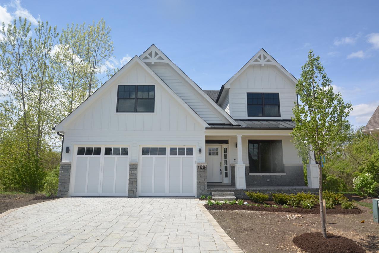 13236 Lake Mary Dr., Plainfield, IL 60585