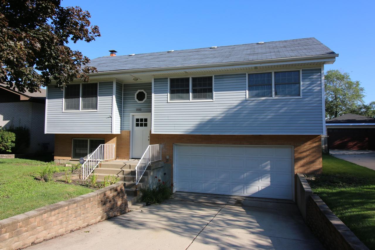 5820 Kouba Dr., Berkeley, IL 60163