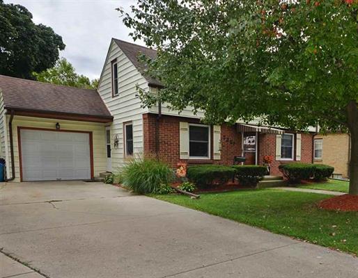3307 Broadway, Rockford, IL 61108