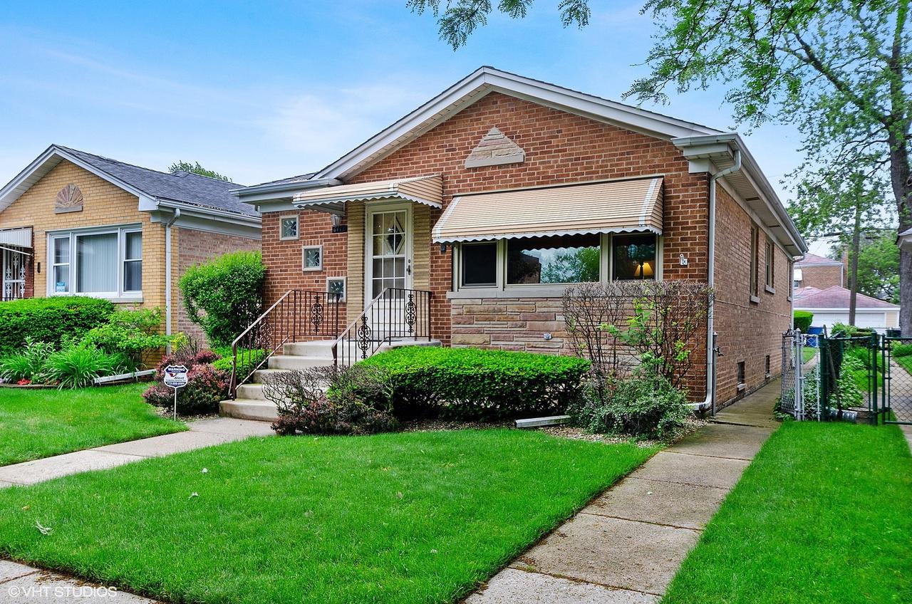 6112 N Kedvale Ave., Chicago, IL 60646