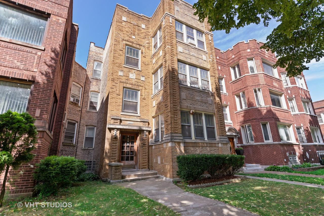 8046 S Langley St., Chicago, IL 60619