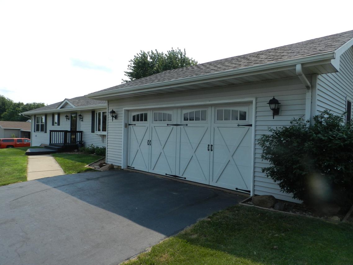 110 Jata Dr., Monroe Center, IL 61052