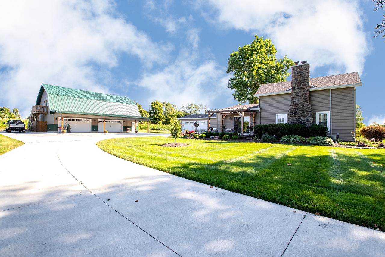 6345 Yale Bridge Rd., Rockton, IL 61072