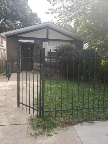 11719 S Church St., Chicago, IL 60643