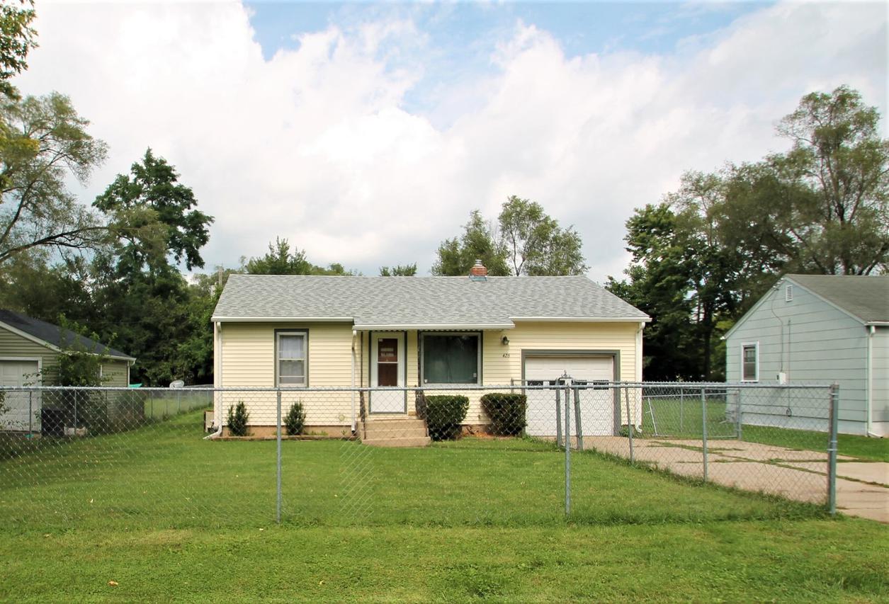 426 Superior Ave., Machesney Park, IL 61115
